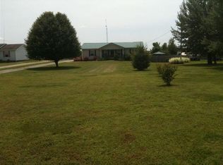 1569 Powell Ln, Lewisburg, TN 37091