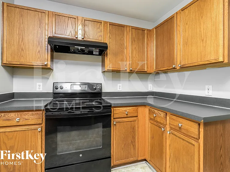 3760 Thornaby Cir — Photo 7