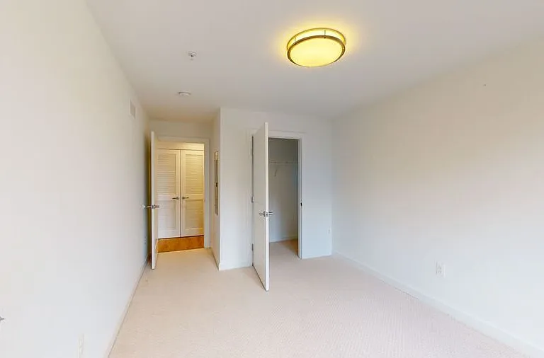 1115 H St NE #303 — Photo 38