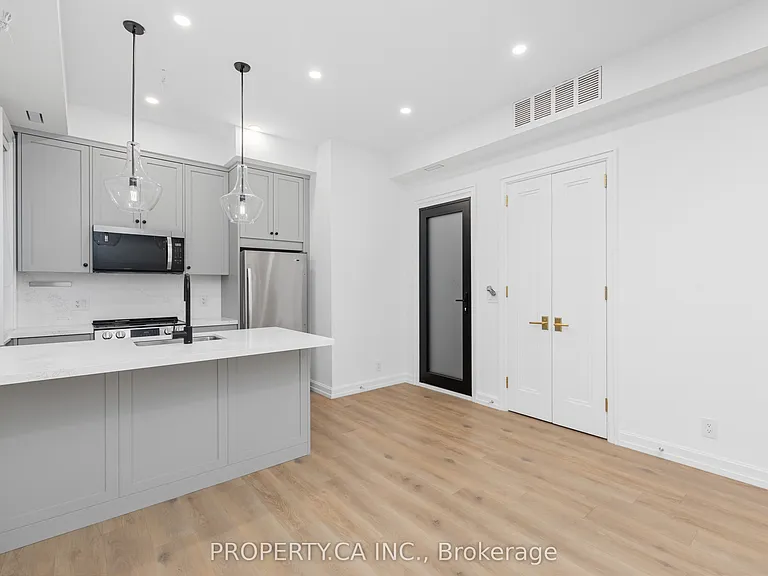 54 Cowan Ave #MAIN — Photo 10