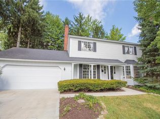 15518 Howe Rd, Strongsville, OH 44136