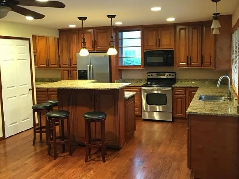 Another shot of updated kitchen.
