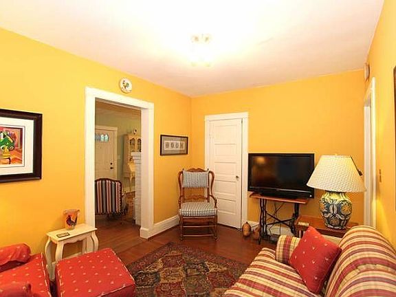 bedroom1