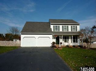 725 Penn State Dr, York, PA 17404