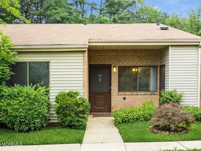 239 Medford Court #B, Manalapan, NJ, 07726
