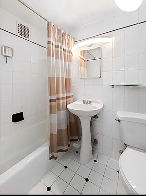 Rented by Corcoran | media 5