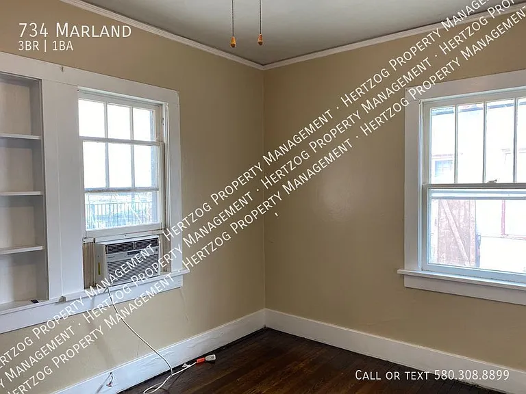 734 Marland Dr — Photo 15