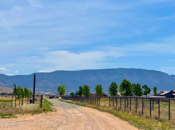0 E Dog Ranch Rd. 5 acres -- #-, Prescott Valley, AZ 86315