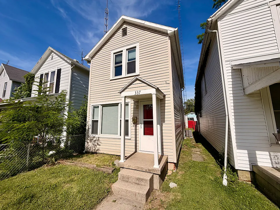 337 SW 3rd St