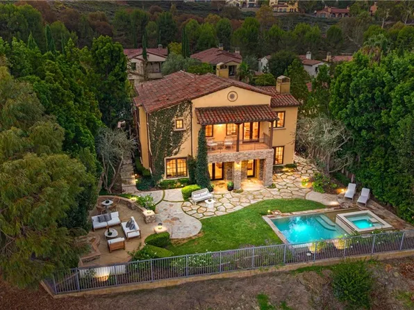 33 Canyon Ter, Irvine, CA 92603