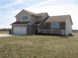 9529 W 156th Pl, Lowell, IN 46356