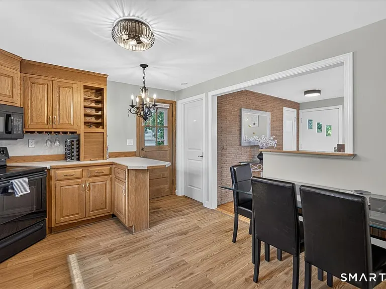 440 Evergreen Ave — Photo 7