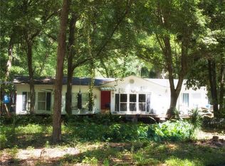 2 Martha Ln, Bluffton, SC 29910