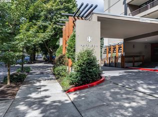 255 SW Harrison St APT TH4, Portland, OR 97201