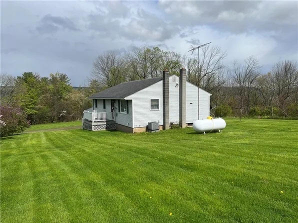 4906 Stoner Hill Rd, Dansville, NY 14437