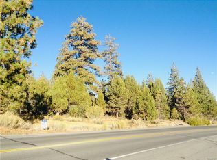 41515 N Shore Dr, Fawnskin, CA 92333