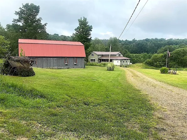 4221 Dineen Rd, Friendship, NY 14739