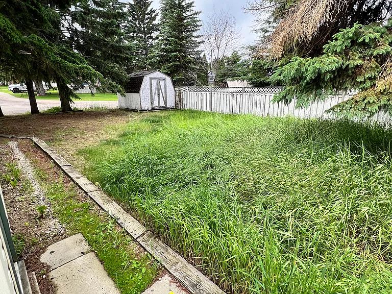 221 Birch Ave — Photo 34