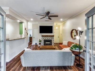 2506 Wedglea Dr APT 909, Dallas, TX, 75211