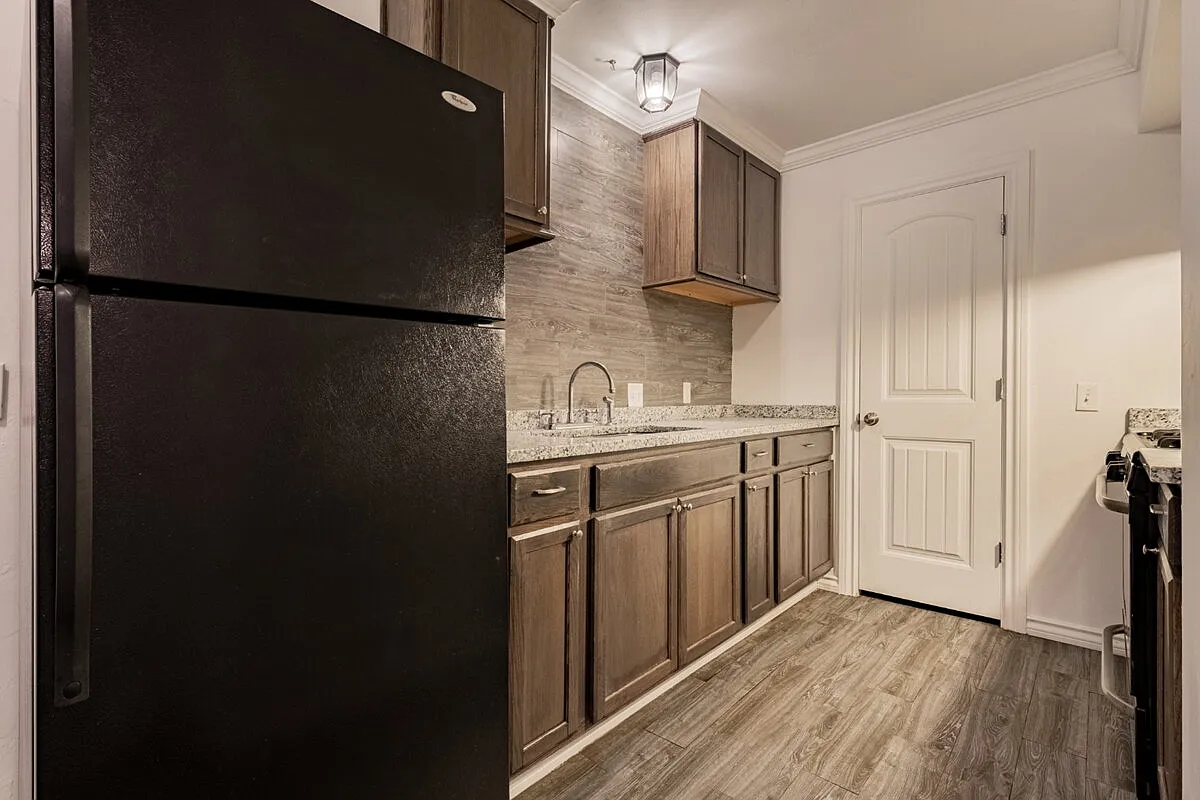 1 bed, 1.0 bath, 550 sqft, $700 — Photo 3