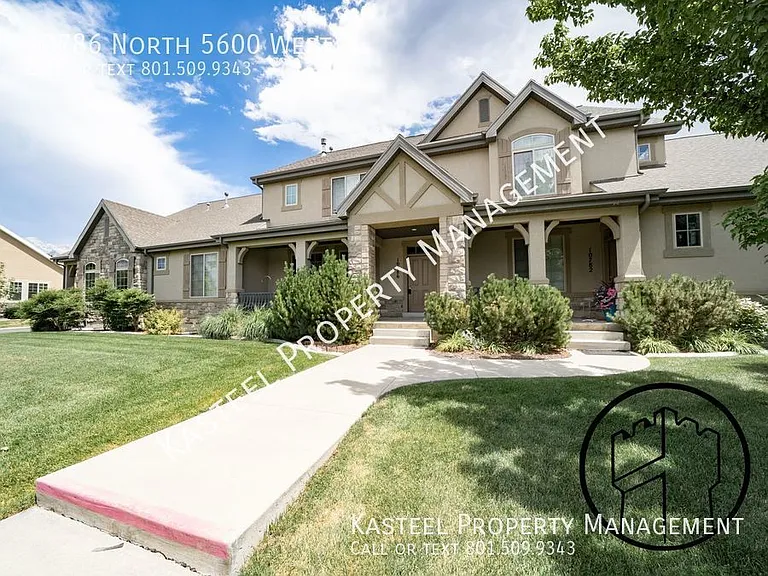 10786 N 5600 W — Photo 2