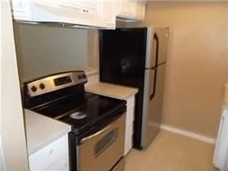 5110 Palo Alto Dr — Photo 4