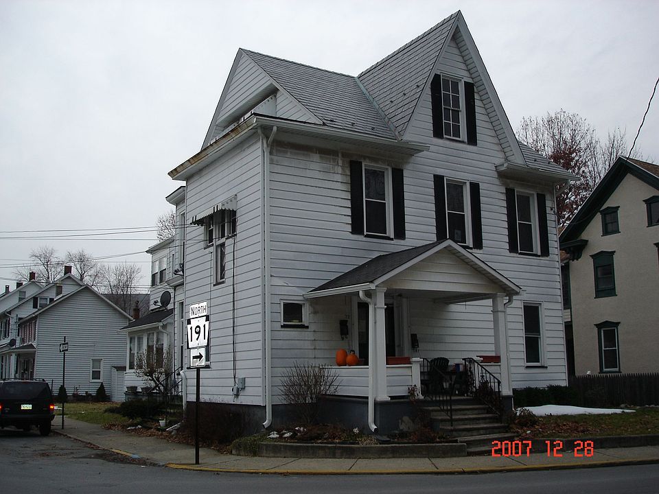 72 N. 1st St, Bangor, PA