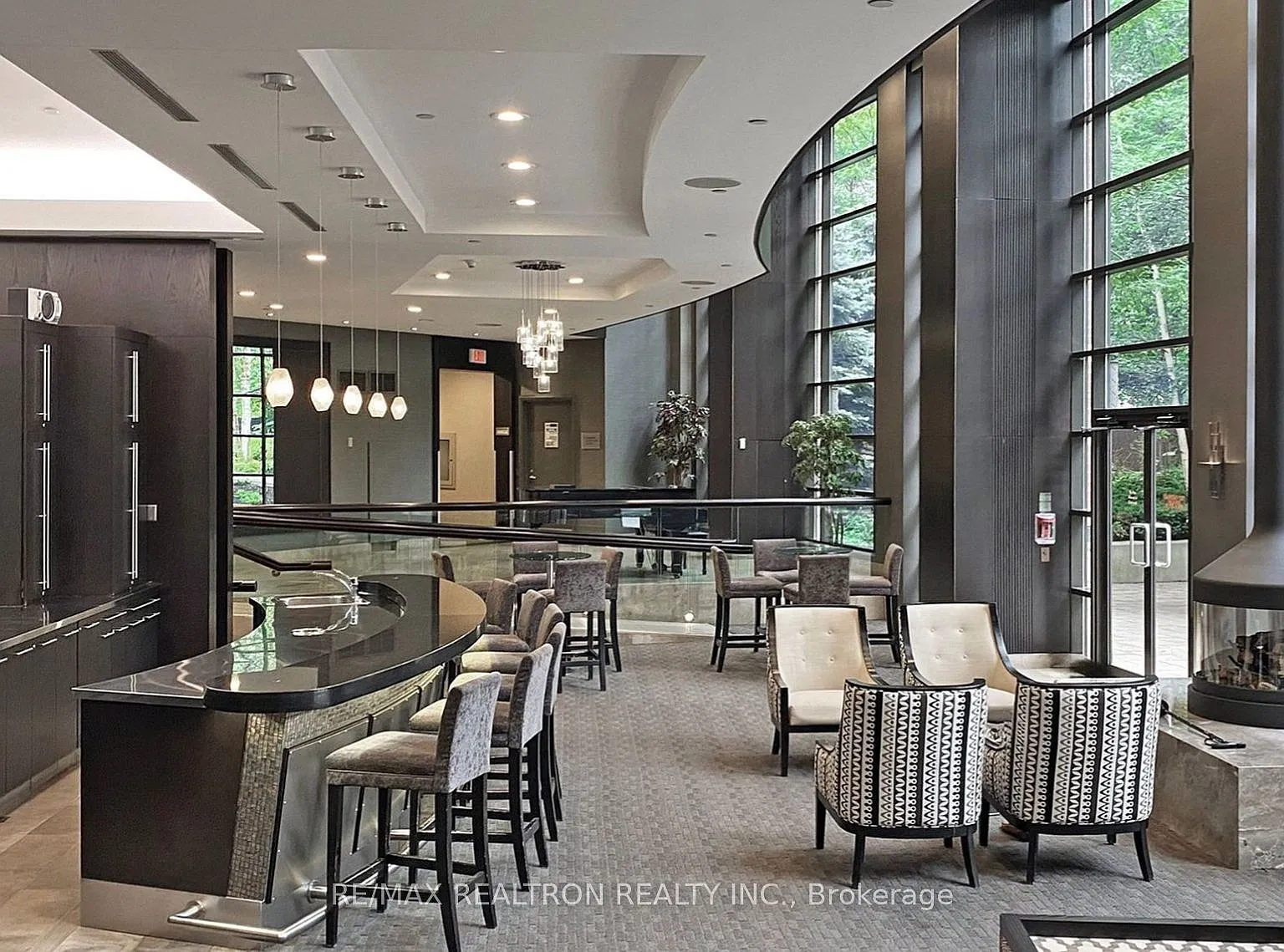 1 bed, $2,450 — Photo 4