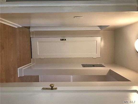 3rd image of 8324 164th St #1