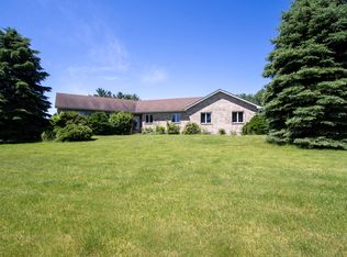 67 Ronhill Rd, Yorkville, IL 60560