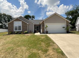 1633 Midsummer Night Cv, Fort Wayne, IN 46818