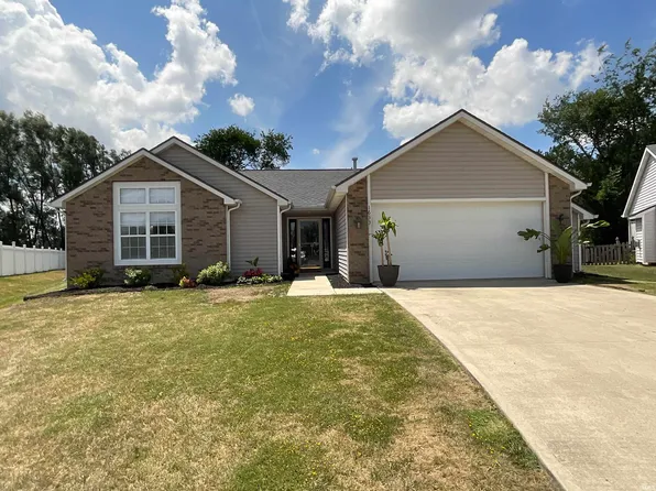 1633 Midsummer Night Cv, Fort Wayne, IN 46818