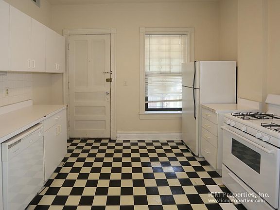 4th image of 853 W Lill Ave APT N