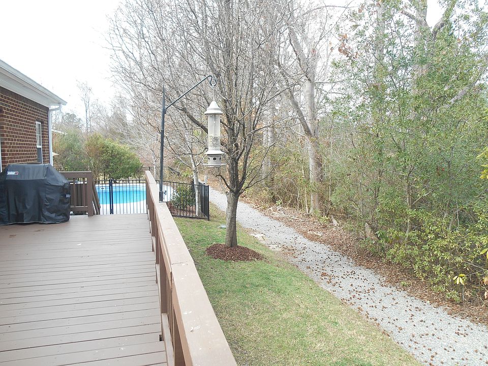 1st image of 204 Pine Island Quay