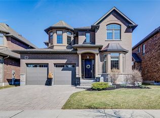 831 Copper Ridge Dr, Waterloo, ON