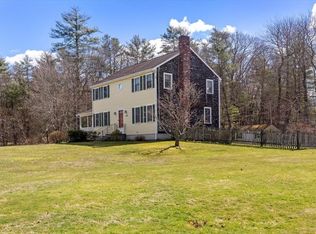 352 County Rd, Hanson, MA 02341