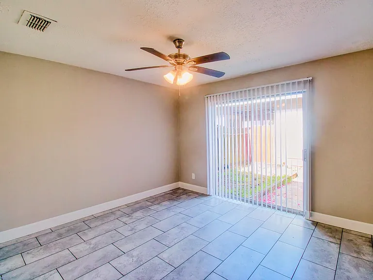 6393 S Briar Bayou Dr — Photo 17