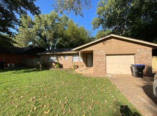 706 N 5th St, Noble, OK 73068
