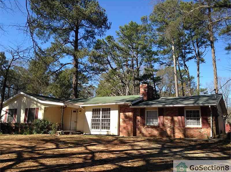 2nd image of 1627 S Indian Creek Dr