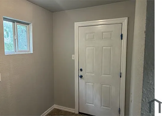 3 bed, 1800 sqft, $1,460 — Photo 2