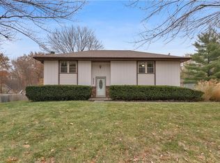 2905 County Line Rd, Country Club, MO 64506
