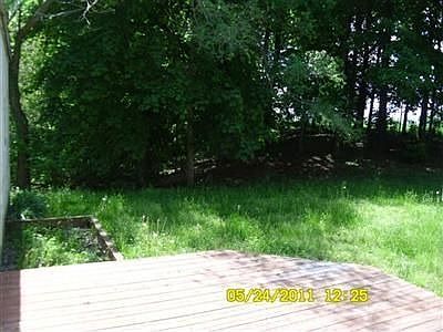 3rd image of 916 124th Ave