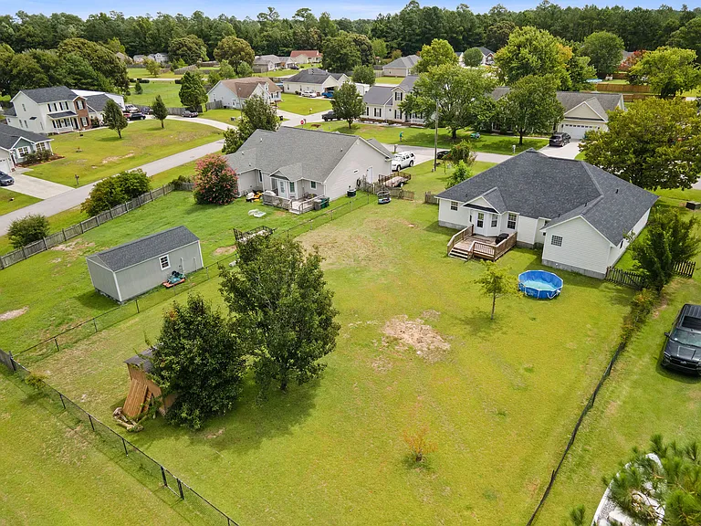 202 Weeping Hollow Ct — Photo 46