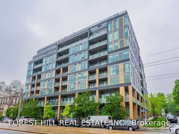 6 Parkwood Ave Townhouse 102, Toronto, ON M4V 0A3