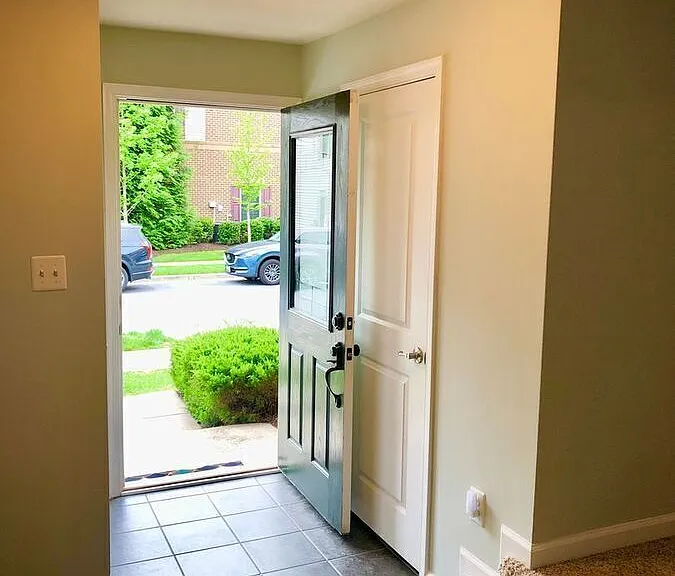 2532 Rolling Forest Dr — Photo 2