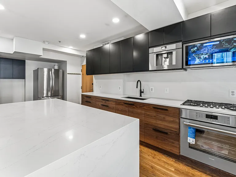 70 Rhode Island Ave NW #204 — Photo 8