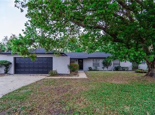 216 Pine Winds Dr, Sanford, FL 32773