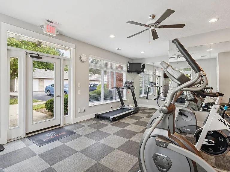 Aspenwood Apartments — Photo 4