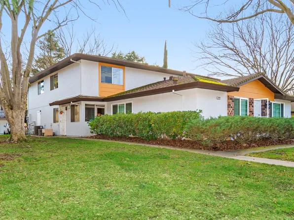 2837 Bidwell St APT 3, Davis, CA 95618