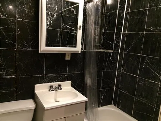 Rented by Kian Realty | media 1